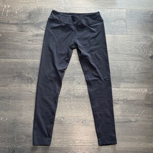 Beyond Yoga Black Women’s Performance Leggings